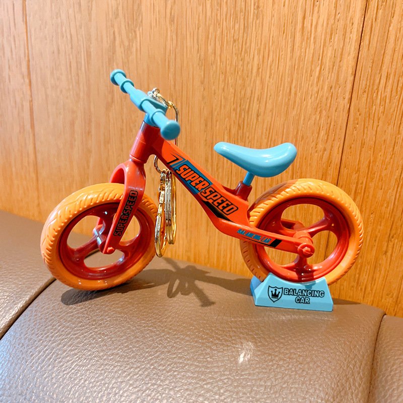 Sliding Bicycle Keychain - Image 6