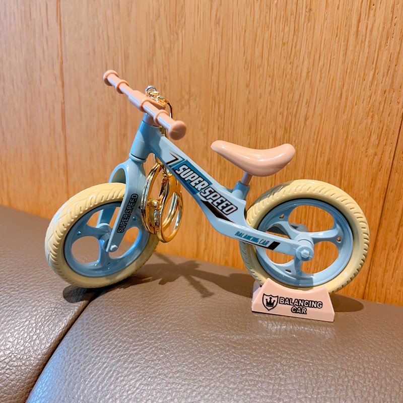 Sliding Bicycle Keychain - Image 7